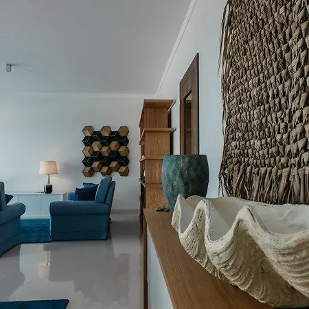 Villa Mediterraneo Santa Cruz (Madeira)