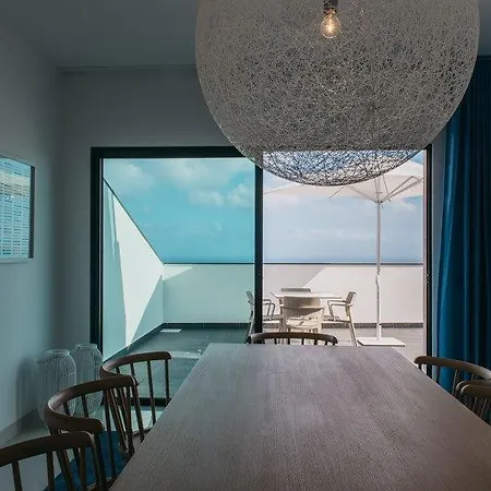 Mediterraneo Σάντα Κρουζ